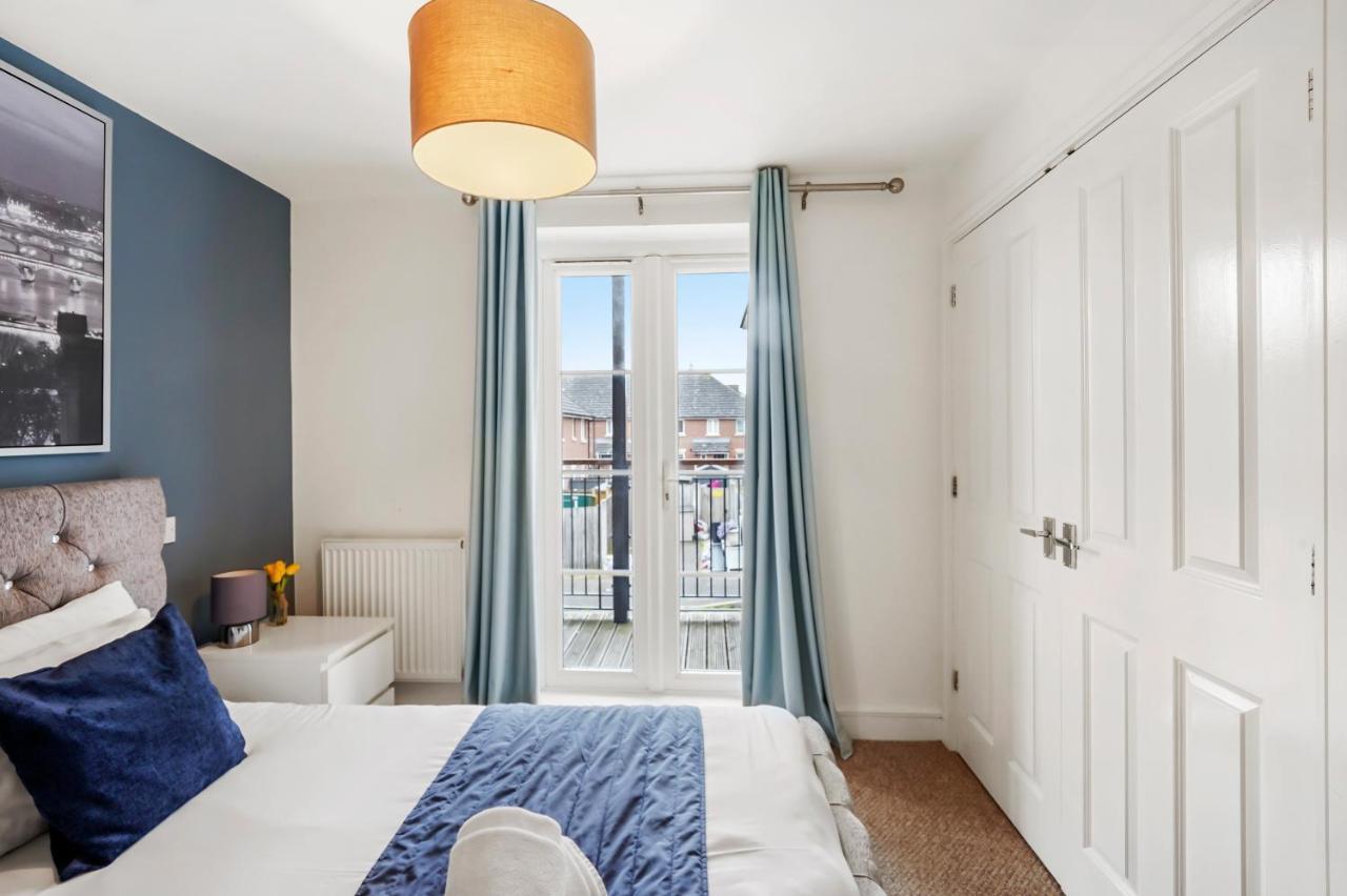 Luxnightzz - Two Bed - Close To North Station And Hospital 콜체스터 외부 사진